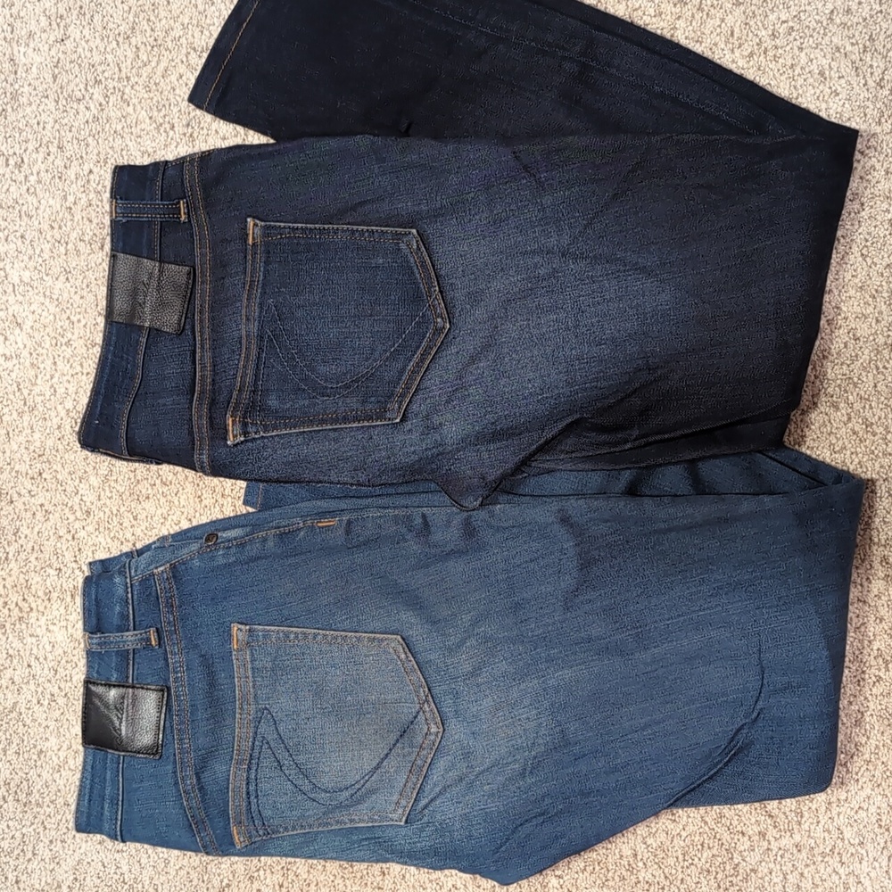 Bundle of 2 Relentless jeans